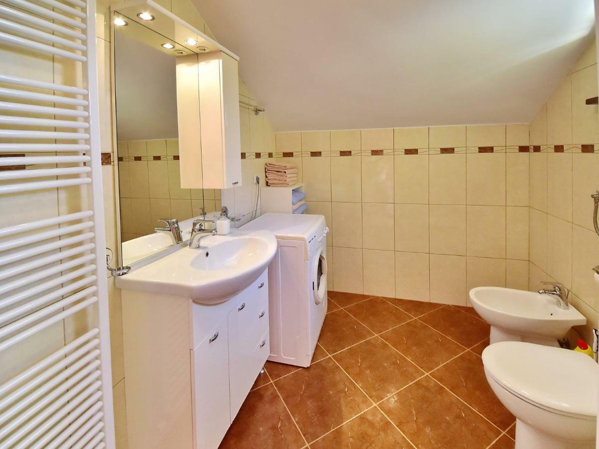 Apartment Laurus-2 By Interhome ลอฟราน ภายนอก รูปภาพ